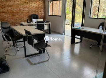 Casa · 281m² · 3 Quartos · 2 Vagas · Casa com 03 quartos e 02 vagas de garagem
