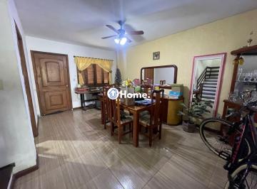 Casa · 258m² · 3 Quartos · 2 Vagas · **Casa Residencial à Venda em Porto Alegre, Rio Grande do Sul**