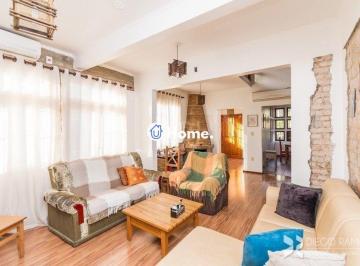 Casa · 135m² · 3 Quartos · 2 Vagas · BELO SOBRADO REFORMADO 3 DORMITÓRIOS - BAIRRO NONOAI