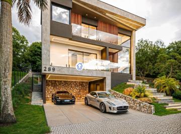 Casa · 298m² · 4 Quartos · 2 Vagas · Casa em condomínio no Alphaville com 4 suítes e área gourmet