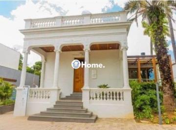 Casa · 211m² · 3 Quartos · 2 Vagas · Avenida Clemenciano Barnasque, 121 - Teresópolis, Porto Alegre - RS