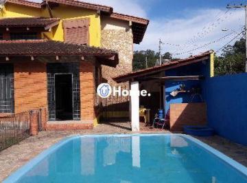 .jpg+2025-03-05 · Casa em Porto Alegre, no bairro Aberta dos Morros, com 4 dormitório(s), e 4 banh