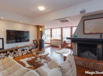 Casa · 375m² · 3 Quartos · 8 Vagas · Casa semi-mobiliada na Vila Assunção com vista deslumbrante para o Guaíba e Vele