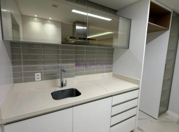 Apartamento · 81m² · 2 Quartos · 1 Vaga · Apartamento em Coqueiros - Florianópolis