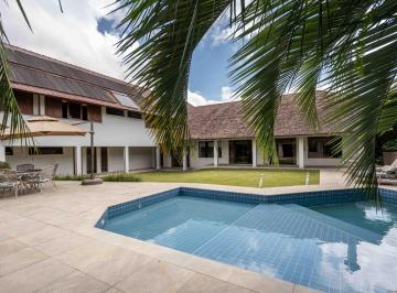 Casa · 700m² · 4 Quartos · 8 Vagas · Casa em condomínio à venda no São Lourenço  ARYA1