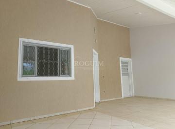 Casa · 175m² · 3 Quartos · 2 Vagas · Casa com unidade anexa pavimento inferior-Planejados-Churrasqueira-Quintal amplo