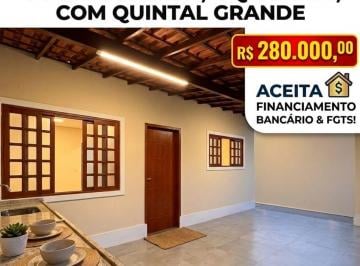 Casa de 2 quartos, Rio de Janeiro · Centro de Campo Grande | Casa 2 quartos, quintal Grande, aceita Caixa e FGTS