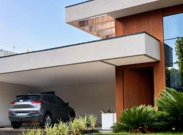 Casa de 4 quartos, Águas Claras · Casa com 4 suítes e 280m² em frente a Águas Claras, na Vereda da Cruz - Arniqueiras