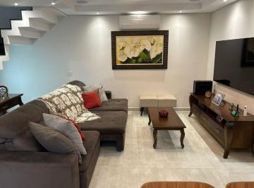 Casa de 3 quartos, São Paulo · Vendo sobrado 236m² 3 dormitórios 1 suíte 5 vagas.