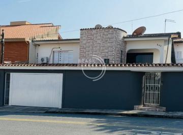Casa · 300m² · 4 Quartos · 4 Vagas · Sobrado Alto Padrão no bairro Jardim Iguatemi