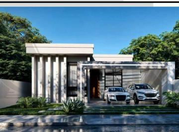 Casa · 175m² · 3 Quartos · 2 Vagas · Casa de Alto Padrão em fim de rua com amplo terreno!