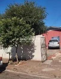 011776272559839.jpg · Casa à venda no Conjunto Farid Libos, zona norte de Londrina, 2 quartos, 2 vagas de garagem, 60m² út