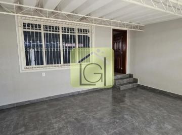 Casa · 131m² · 3 Quartos · 2 Vagas · Casa residencial para aluguel com 3 quartos em Itu, no bairro Cruz das Almas