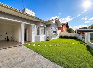 Casa · 120m² · 4 Quartos · 2 Vagas · Casa 4 Quartos com 1 Suíte e 120m² - Pedra Branca