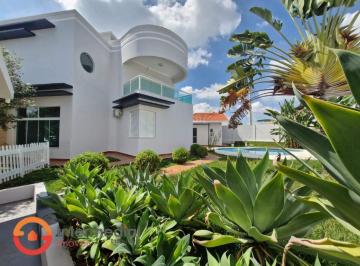 Casa · 450m² · 3 Quartos · 5 Vagas · Casa para locação com 3 dormitórios sendo 1 suíte - Portal das Estrelas l
