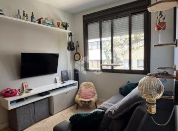 Apartamento · 70m² · 2 Quartos · Apartamento semimobiliado de 02 dormitórios, no Bairro Jardim Botânico, próximo da Av. Ipiranga em P
