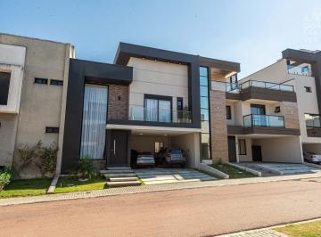 Casa · 190m² · 3 Quartos · 4 Vagas · Casa em Condomínio, 03 Suítes, 04 Vagas, Bairro Alto Curitiba