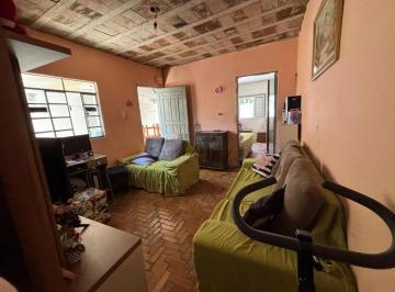 Casa · 150m² · 2 Quartos · 2 Vagas · Oportunidade - Casa - Padrão - Residencial - No bairro Cidade Morumbi - 2 Dormitórios - 70m².