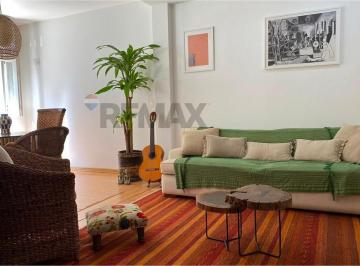 Apartamento · 60m² · 2 Quartos · Apartamento à Venda - Um refúgio de charme na Urca/RJ