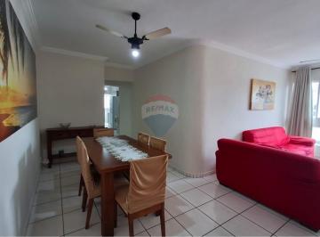 Apartamento · 80m² · 2 Quartos · 1 Vaga · Apartamento com 2 Quartos (1 suíte) a 500m da praia das Astúrias!