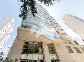 1 · Apartamento Exclusivo de 241m² no Água Verde com Lareira, Churrasqueira e 4 Suítes