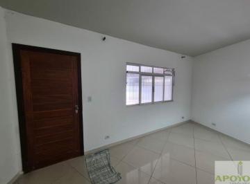 Casa · 86m² · 2 Quartos · 2 Vagas · Sobrado à venda na Vila Santa Cruz, próximo ao Hospital Pedreira.