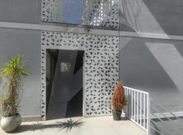 Casa · 30m² · 1 Quarto · Casa no Horto Florestal em condomínio fechado