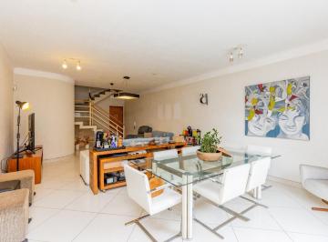 6dd52a75-ae60-4809-ba14-b3b22bcf4e89 · Deslumbrante casa para venda em Mirandópolis com 4 quartos, sendo 2 suítes, 214m²