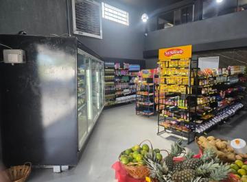 Comercial · 351m² · 1 Vaga · Prédio Comercial.