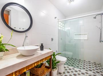 Casa de 3 quartos, Curitiba · Sobrado 171m² | 3 Quartos (1 Suíte) | 3 Banheiros | 4 Vagas de Garagem | Guaíra - Curitiba/PR