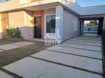 4d3bfbd7cd437e543ee7c1fd042ebb73dd044a18 · Casa com 3 quartos à venda, 122 m² por R$ 720.000 - Parque Nanci - Maricá/RJ