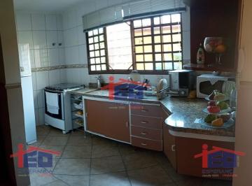 v3948a.jpg · Casa - Bela Vista