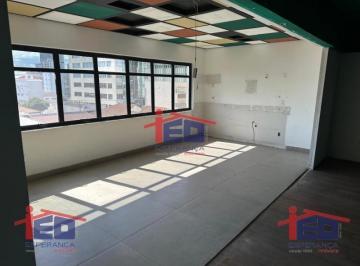 l7715a.jpg · Comercial - Centro