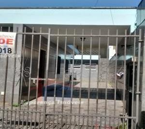 v9091a.jpg · Casa - Presidente Altino 