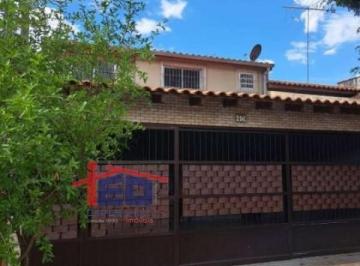 v8131a.jpg · Casa - Quitauna 