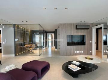 Living integrado em apartamento no Ecoville com acabamento de alto padrão e design moderno · Garden exclusivo no Ecoville com 321m² privativos 3 suítes, alto padrão Plaenge.