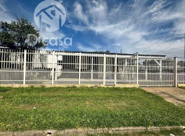 Casa · 360m² · 2 Quartos · 2 Vagas · Casa de madeira à venda no bairro Vila Vista Alegre - Cachoeirinha/RS