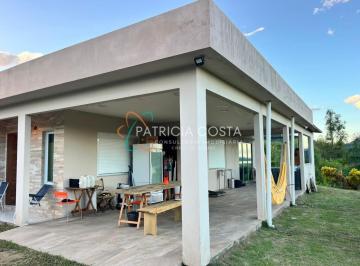 Rural · 6ha · 2 Quartos · 1 Vaga · Sítio com Casa à Venda em Imaruí