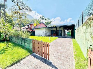 Casa · 170m² · 5 Quartos · 2 Vagas · Casa de Condomínio com 5 quartos, Praia do Lázaro, Ubatuba - R$ 2.1 mi, Cod: 2951
