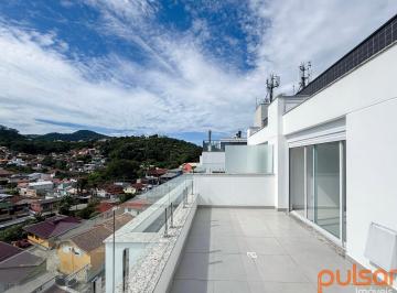 Apartamento · 96m² · 1 Quarto · 3 Vagas · Apartamento cobertura duplex com 1 suíte no João Paulo.