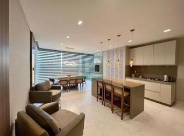 Apartamento · 108m² · 3 Quartos · 2 Vagas · Exclusivo! Apartamento Frente Mar na Praia de Mariscal - Bombinhas/SC