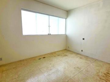 IMG_20260615_185406_000.jpeg · Versátil casa comercial para locação em Alto da Lapa, 400m² - remaxterra#MB7TG