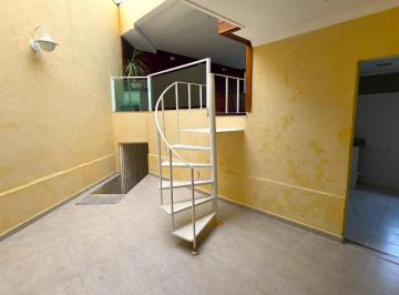 IMG_20260607_185442_000.jpeg · Imperdível casa de vila para locação em Jardim Bonfiglioli com 4 quartos, sendo 3 suítes, 380m² - re