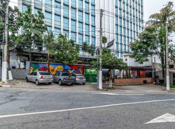 Comercial · 200m² · 6 Quartos · 5 Vagas · Loja na Rua Minas Gerais, N. 316 • 200 m²