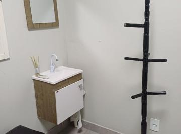 Comercial · 8m² · Sala comercial na Rua Dois de Julho, N. 446 - Sala 3 • 8 m²