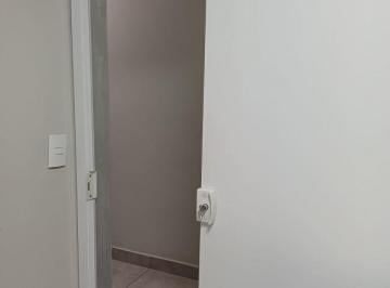 Comercial · 8m² · Sala comercial na Rua Dois de Julho, N. 446 - Sala 1 • 8 m²