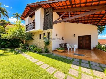 265305.jpg · Casa à venda com 6 quartos sendo 3 suítes, 244.86 m² em Iucas Teresópolis/RJ.