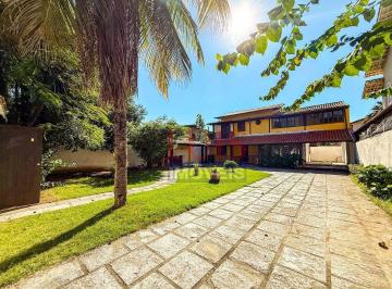 e0e6bc5255f59af46d4c62d1e01f66479a610996 · Casa com 3 dormitórios à venda, 180 m² por R$ 670.000 - Itaipu - Niterói/RJ - CA9146