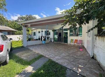 25166052_4.jpg · Casa com amplo terreno à venda em Pontal do Sul