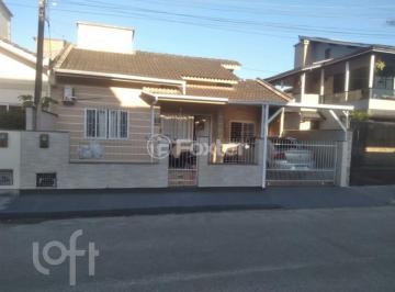 7b44cc79 · Casa, 3 dormitórios, 89 m², em São Sebastião